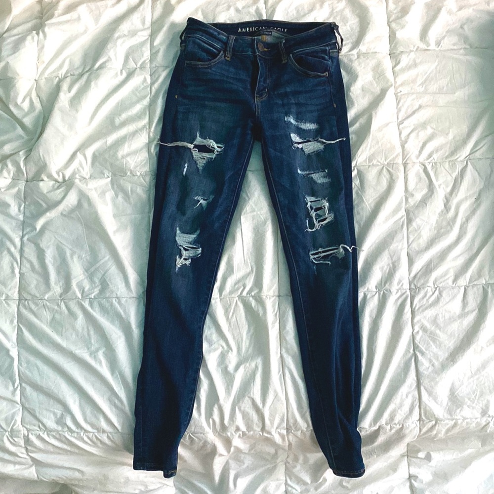 American eagle skinny jeans, denim blue and size 2